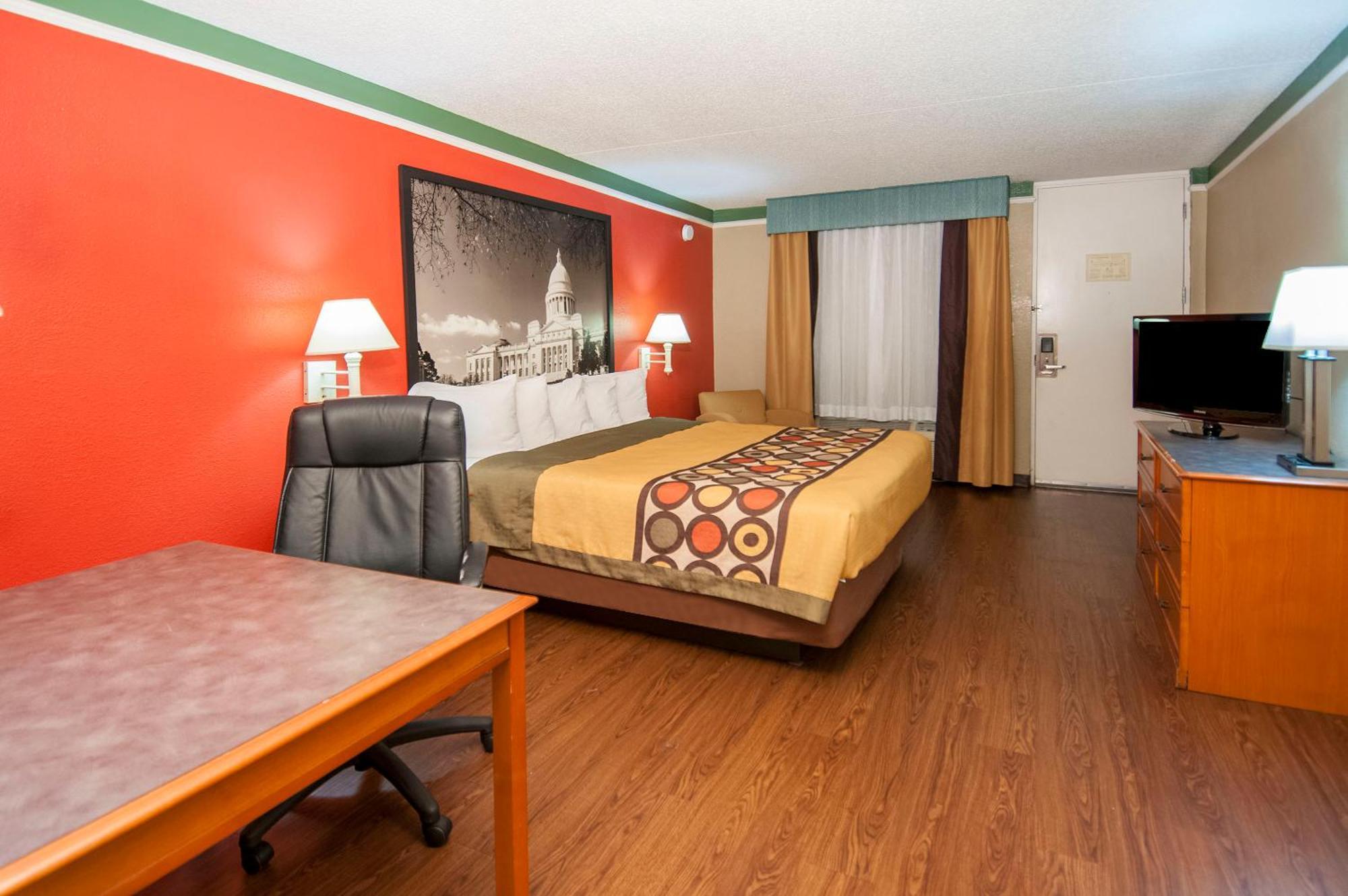 Super 8 By Wyndham Little Rock/Otter Creek Motel Екстериор снимка